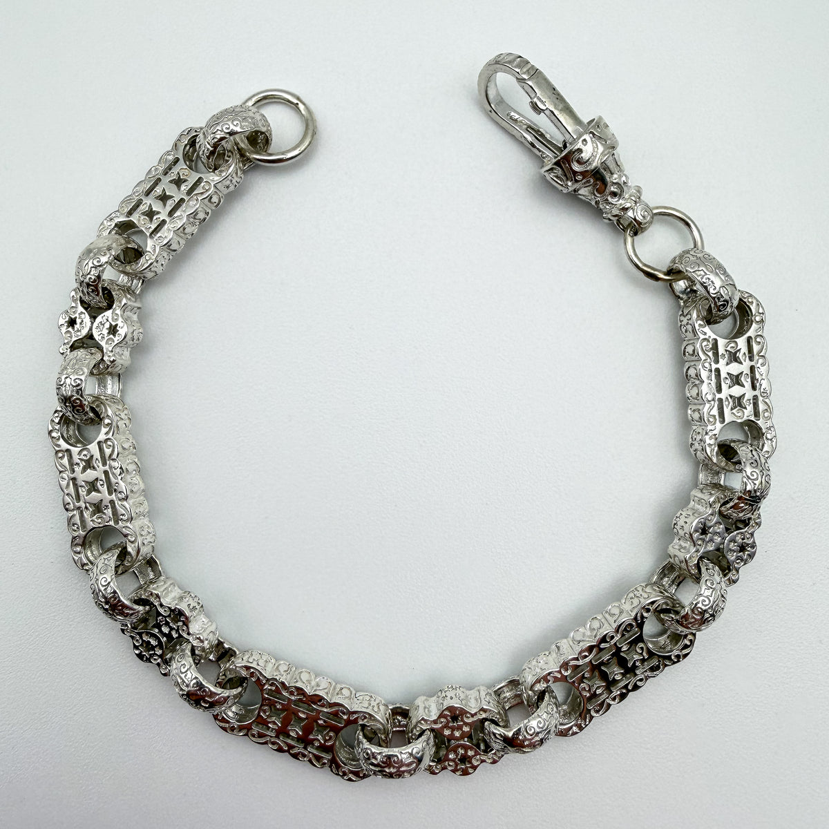 925 sterling silver Stars & Bars link bracelet, 8.25 inches long, photographed on white background