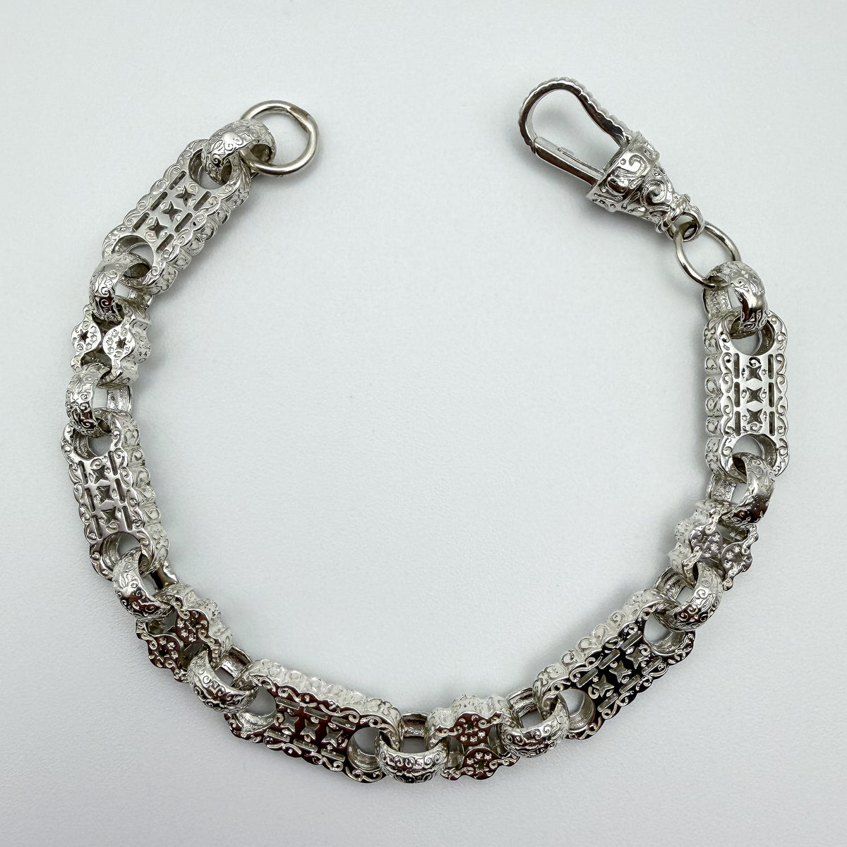 925 sterling silver Stars & Bars link bracelet, 8.5 inches long, photographed on white background
